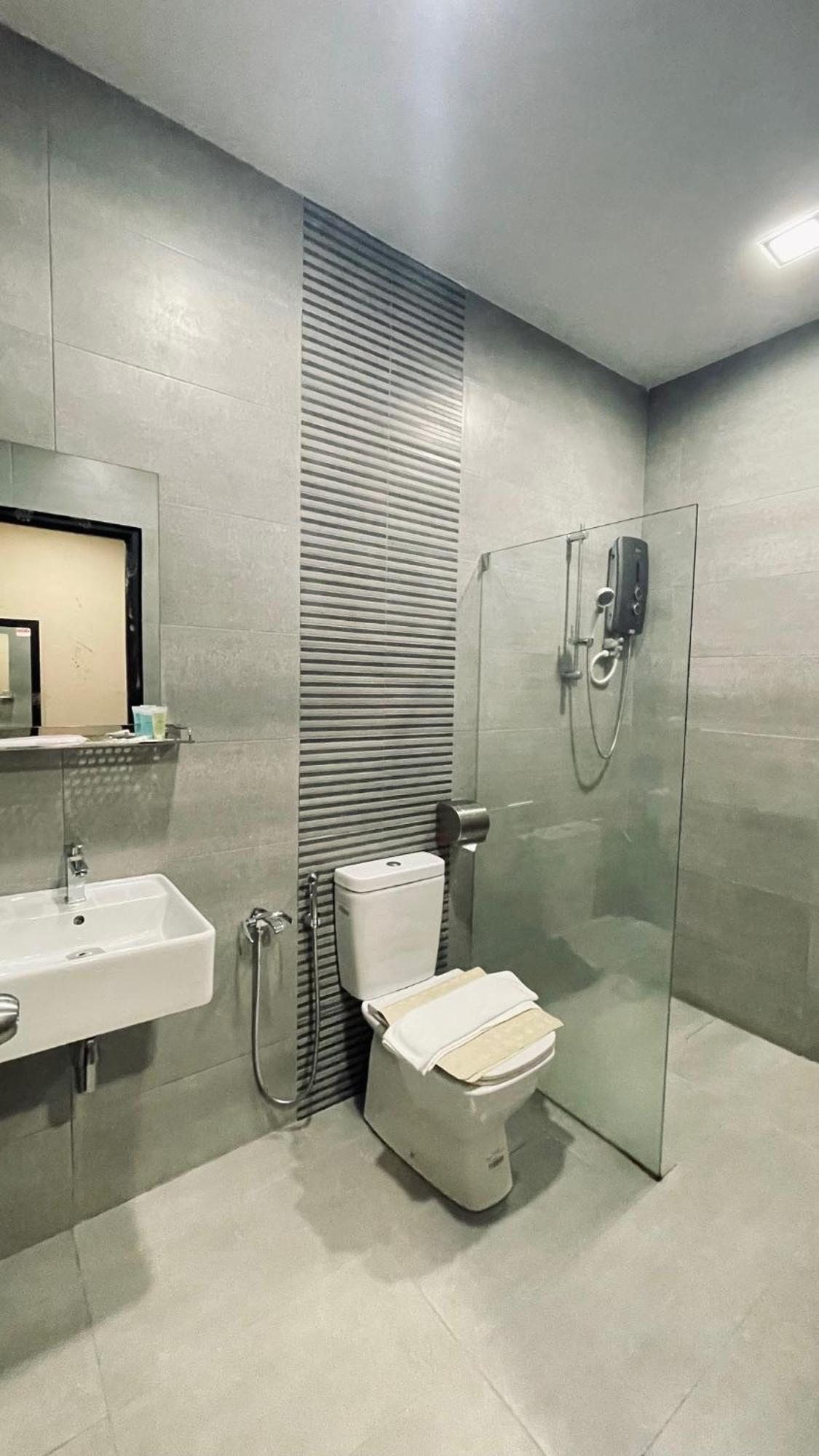 De Parkview Hotel Ипох Екстериор снимка